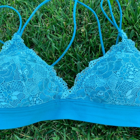 Urban Outfitters Out From Under Bralette - Picture 2 of 7